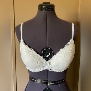 Marilyn Monroe Mega Push-up Bra - 34C